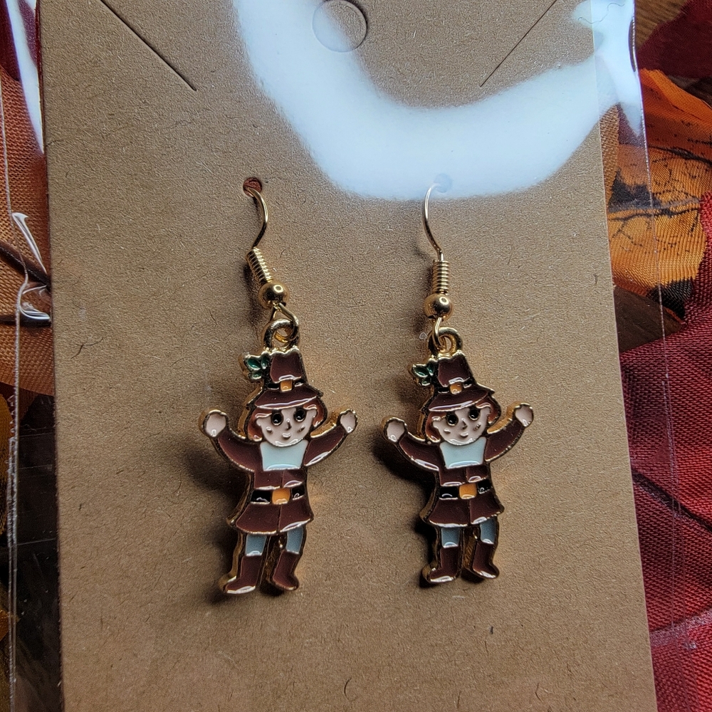 🍁8 Final!! Leprechaun Dangle Earrings